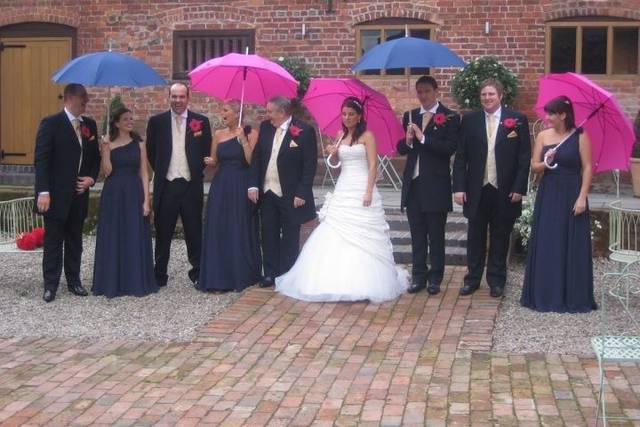 Wedding on sale umbrellas glasgow